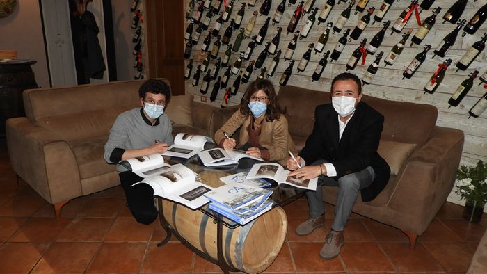 I vincitori del Premio Fibrenus firmano il Catalogo