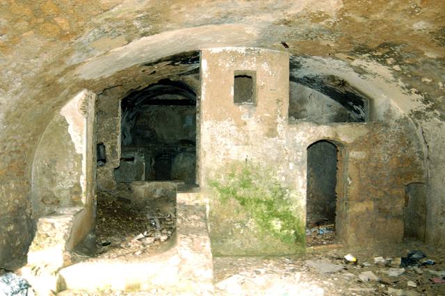 ruderi della Cartiera De Caria a Carnello